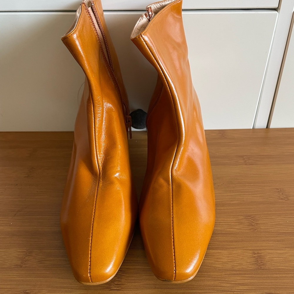 Intentionally Blank Square Toe Thin Block Heel Bo… - image 1